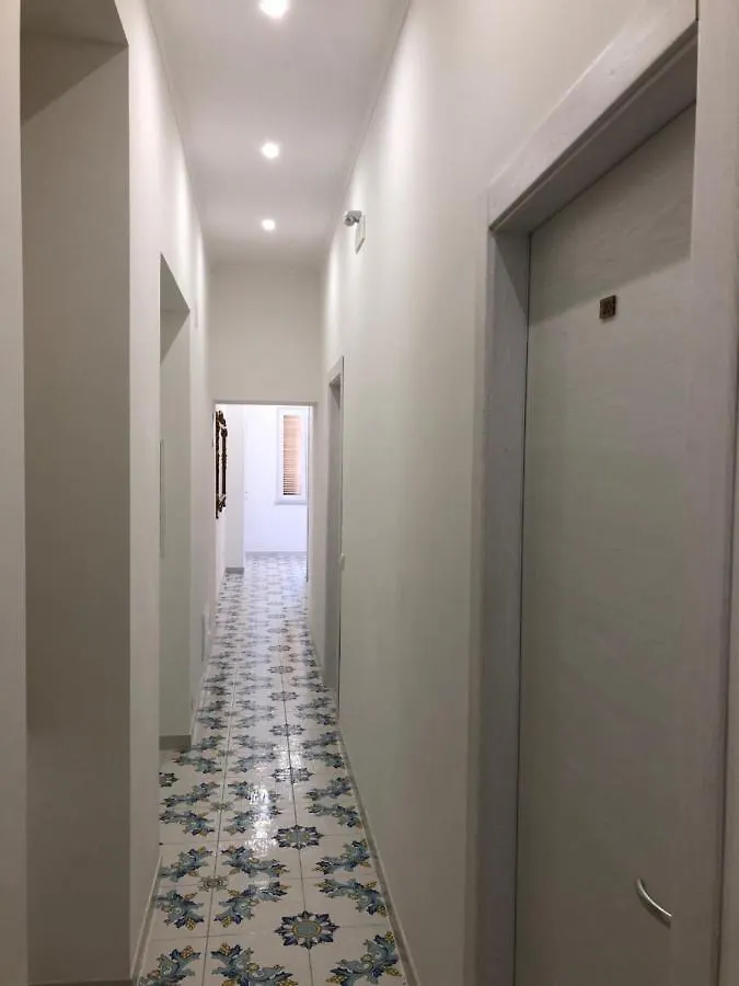 נאפולי Albergo Oasi מלון