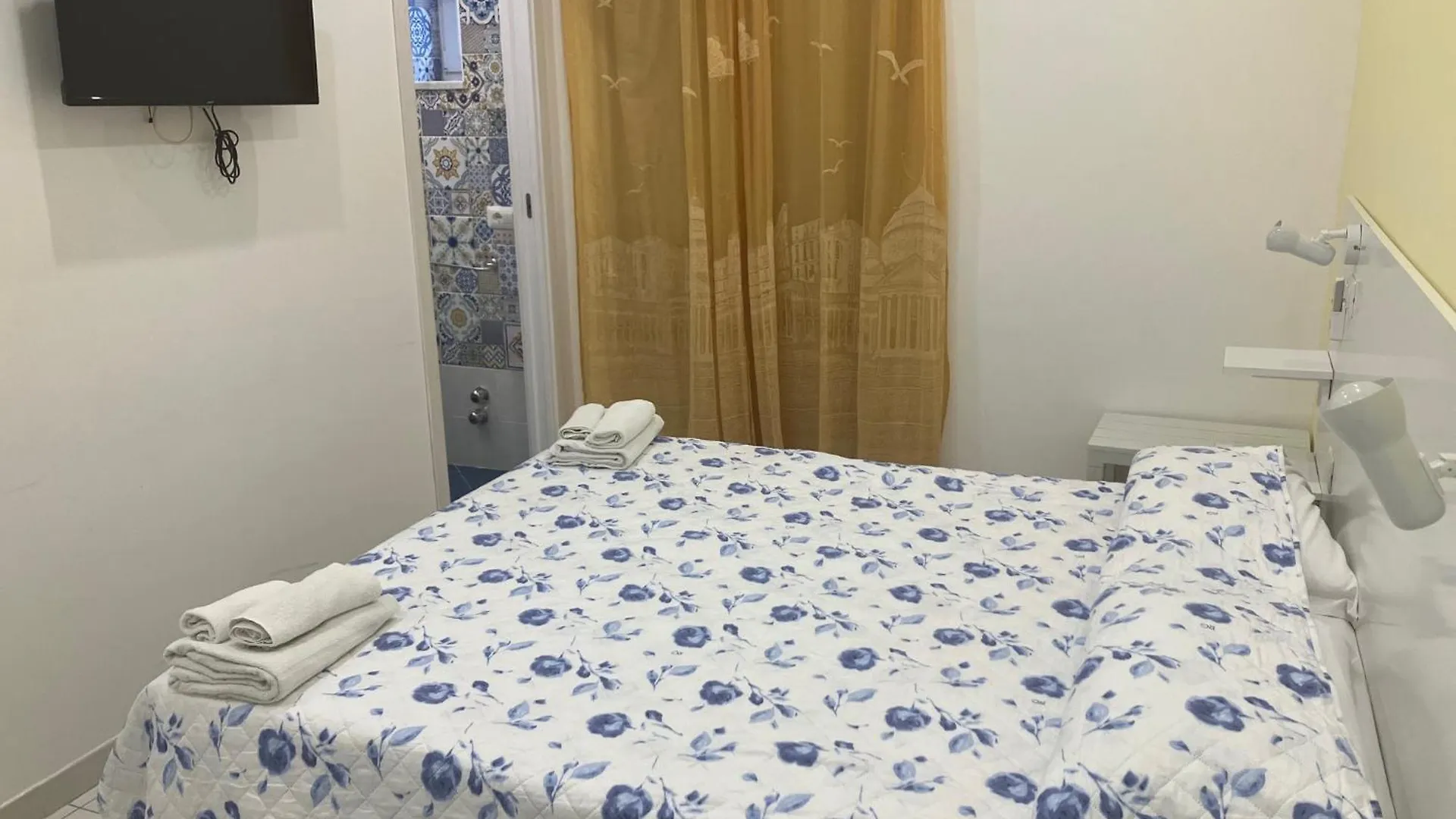 נאפולי Albergo Oasi איטליה